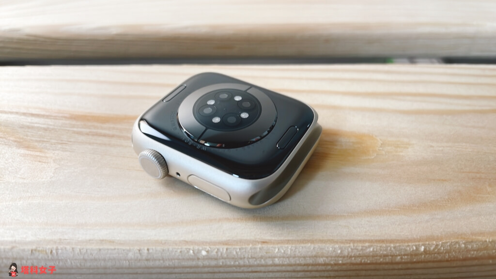 Apple Watch 7 開箱：背部感測器