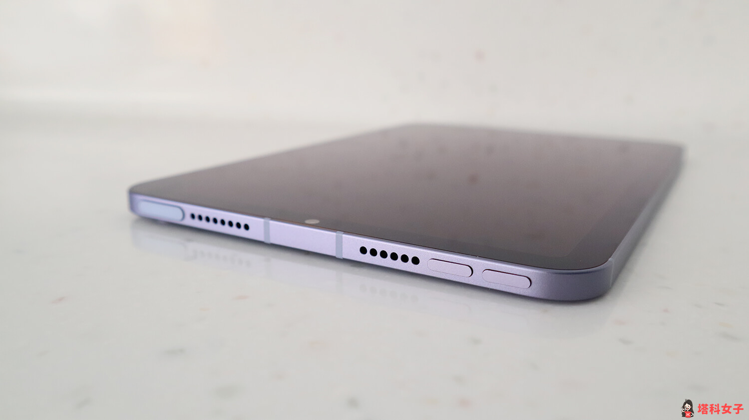 iPad mini 6 紫色款開箱與評價：頂端結合 Touch ID