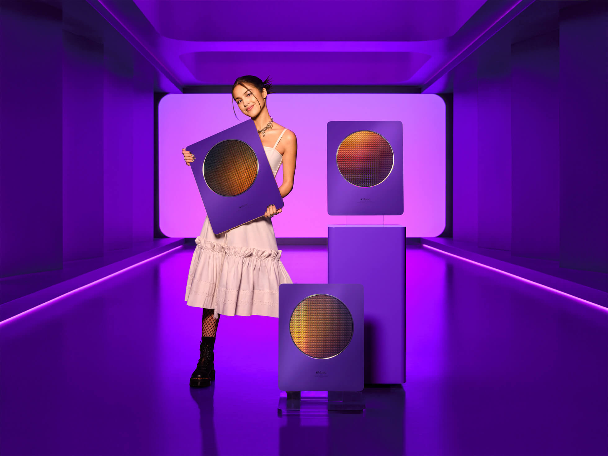 第三屆 Apple Music Awards 年度最具突破藝人、年度熱門專輯、年度熱門單曲：Olivia Rodrigo