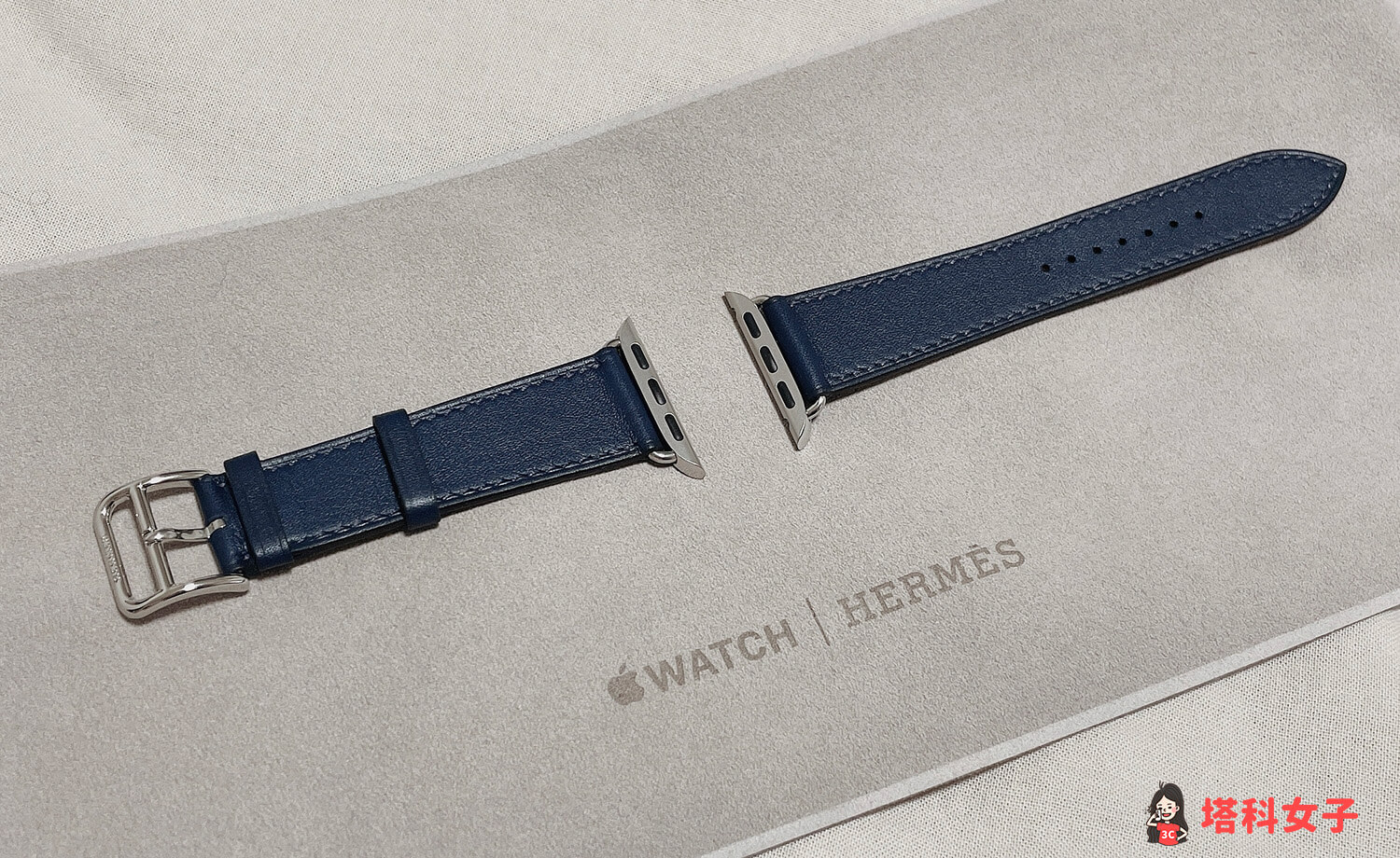 Apple Watch Hermès 錶帶開箱：海軍藍錶帶