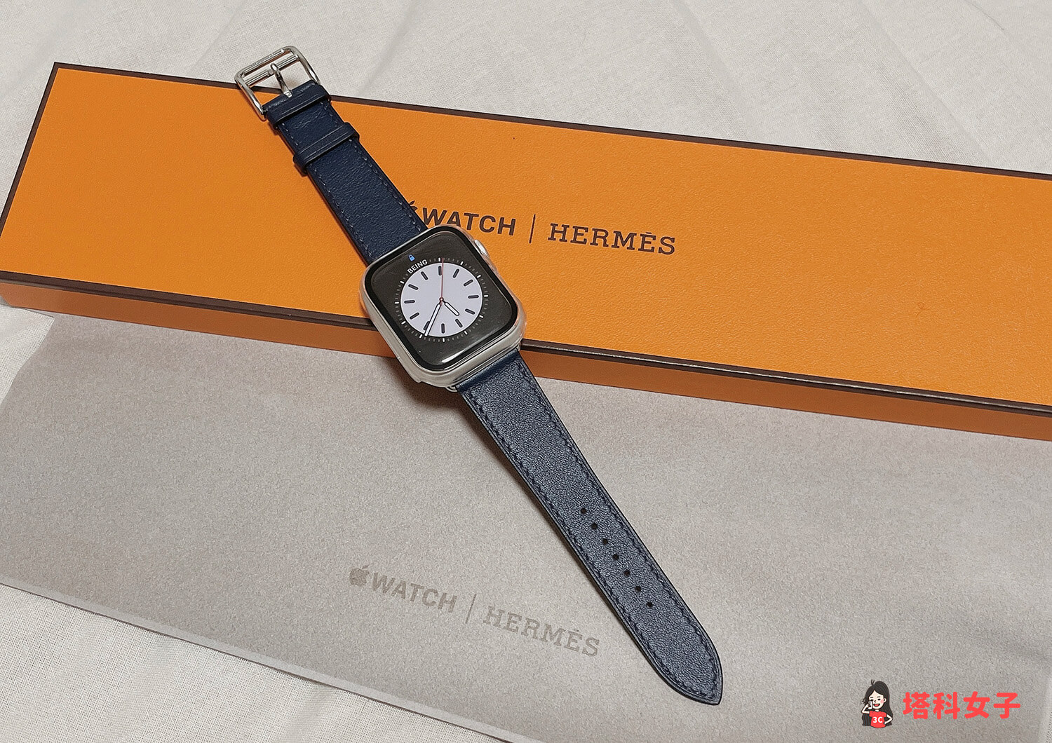 Apple Watch Hermès 錶帶開箱：海軍藍