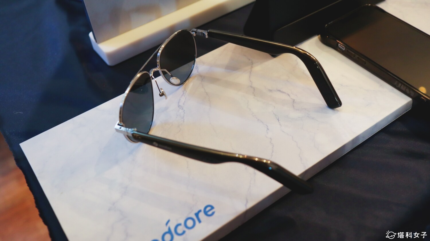 Soundcore 推出「智慧藍牙音樂眼鏡」，嘖嘖募資 7/29 正式上線！ - Soundcore - 塔科女子