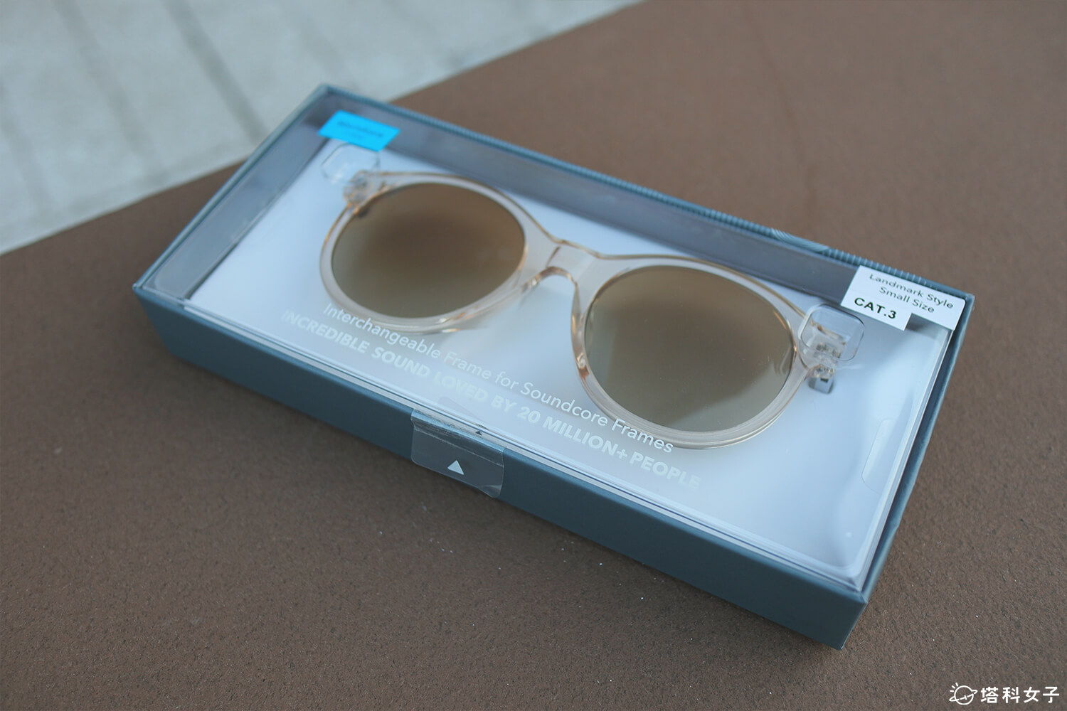 【開箱】Soundcore 智慧藍牙音樂眼鏡：內容物與配件
