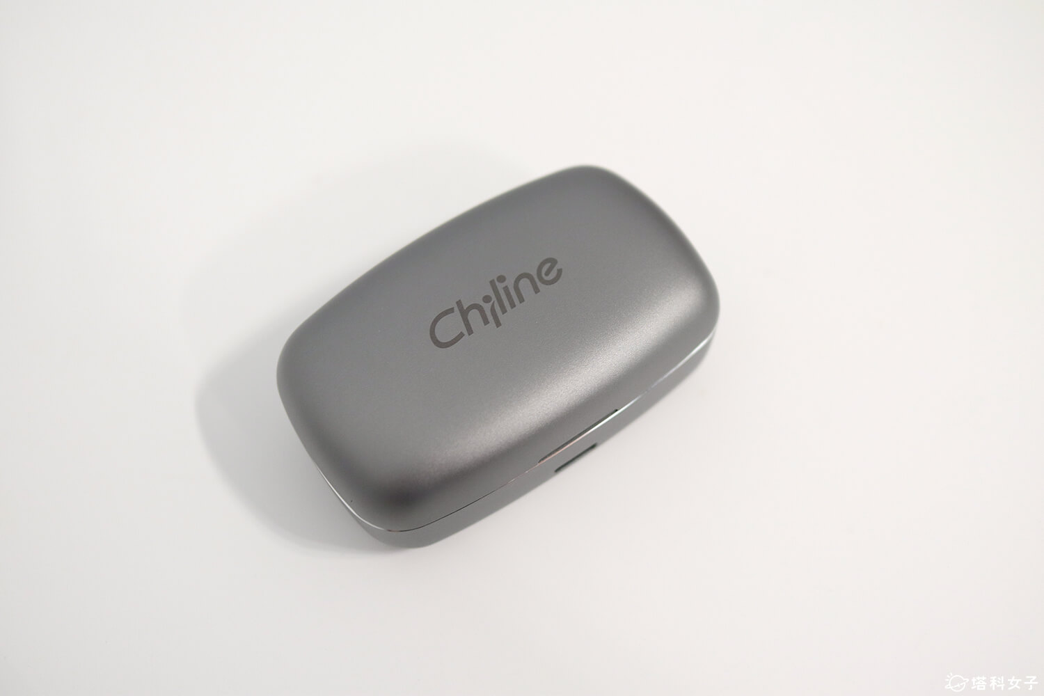 【開箱】Chiline HitPods Type-R 真無線藍牙耳機：同軸圈鐵純淨音質、IPX7 全機防水、42 小時超長續航 - 塔科女子