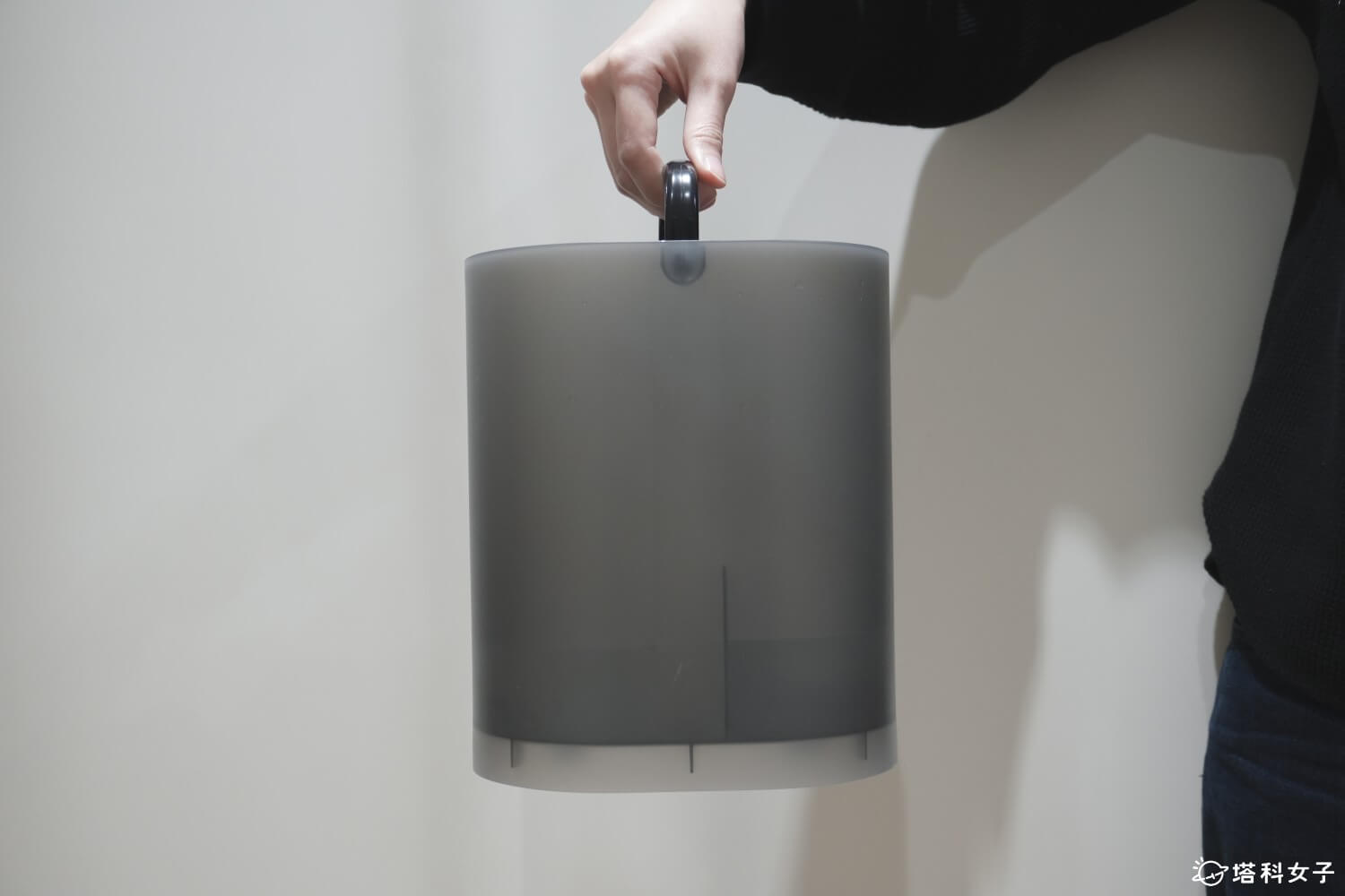 Philips 飛利浦瞬熱式水通道蛋白RO淨飲機開箱：4L大容量水箱