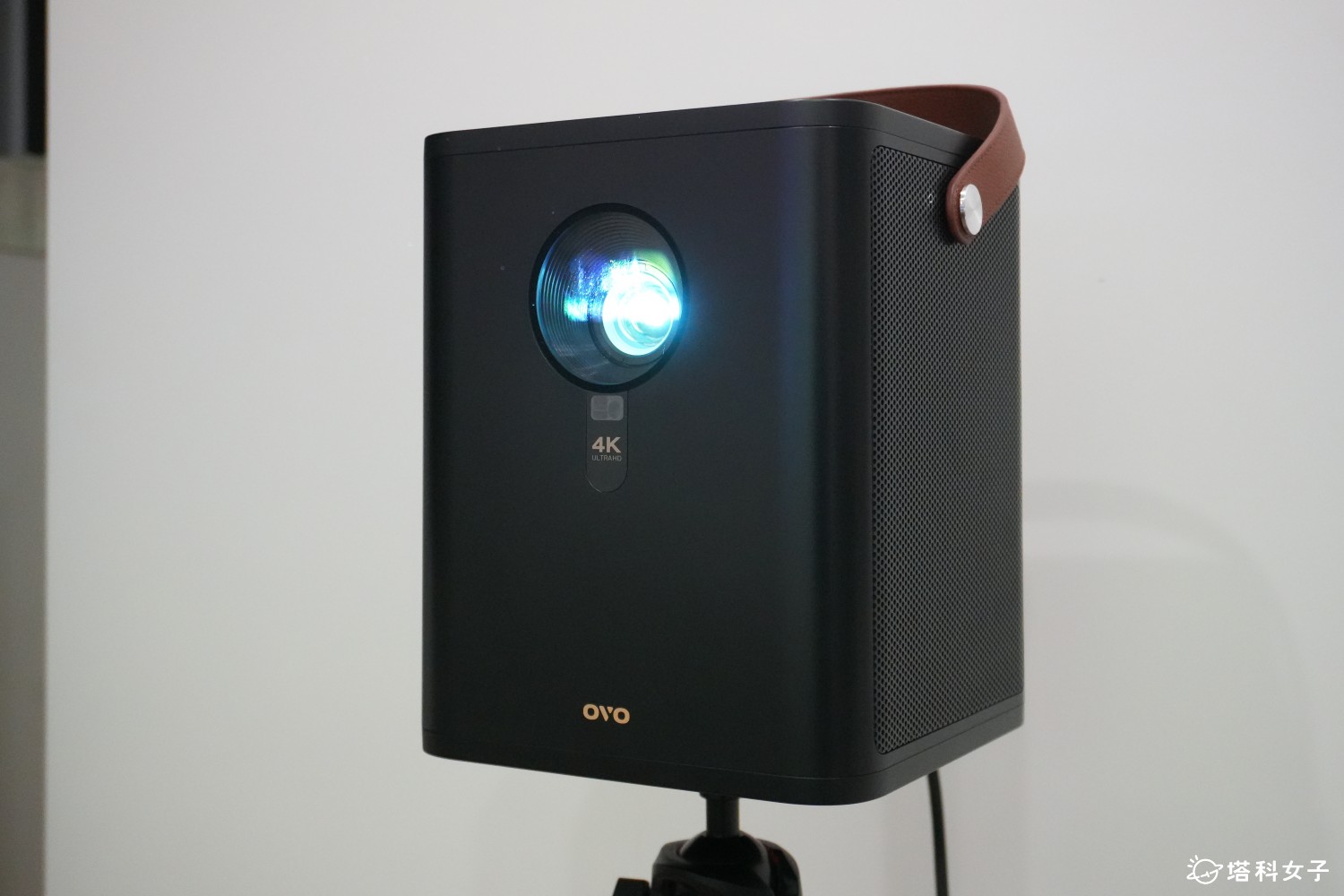  OVO K9 真 4K 投影機靜音高效散熱