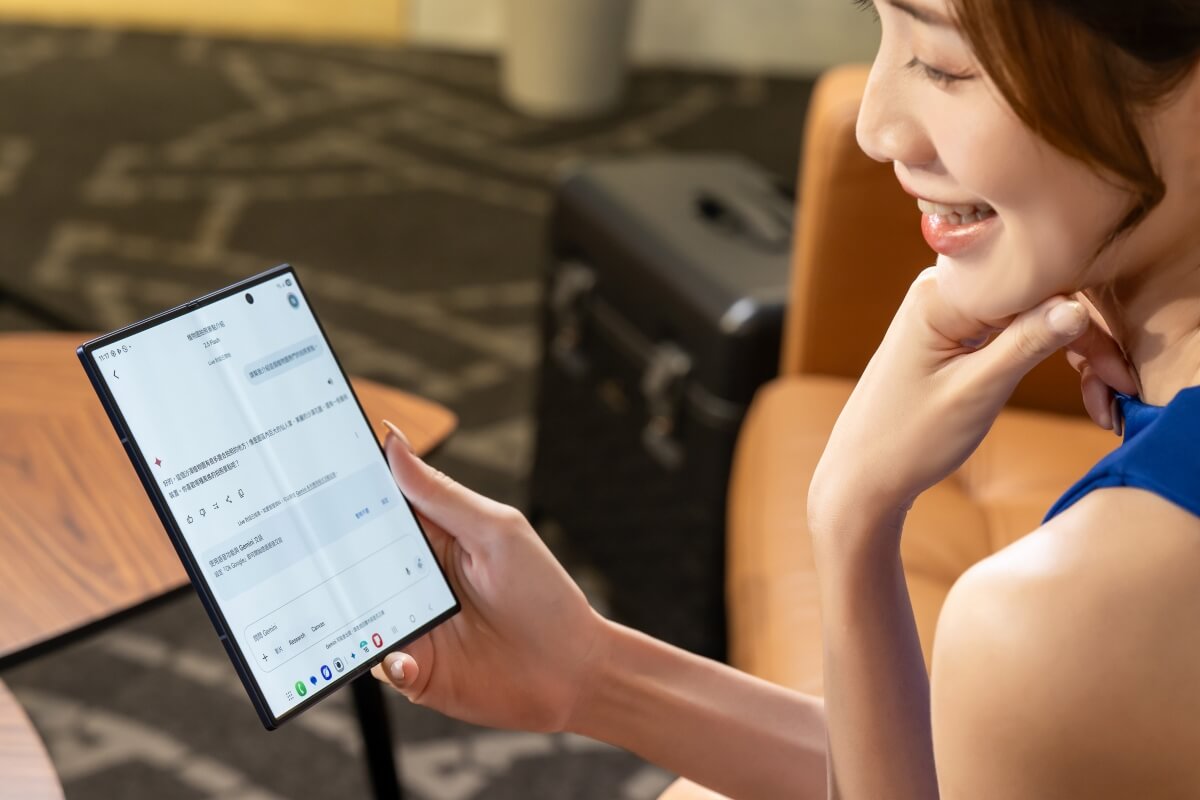 Galaxy Z Fold7|Z Flip7 旗艦摺疊系列火熱預購中 三星攜手星級主廚、頂尖飯店、精品航空 以摺疊開啟生活美味 - Galaxy Z Fold7, Gemini Live, 摺疊機 - 塔科女子