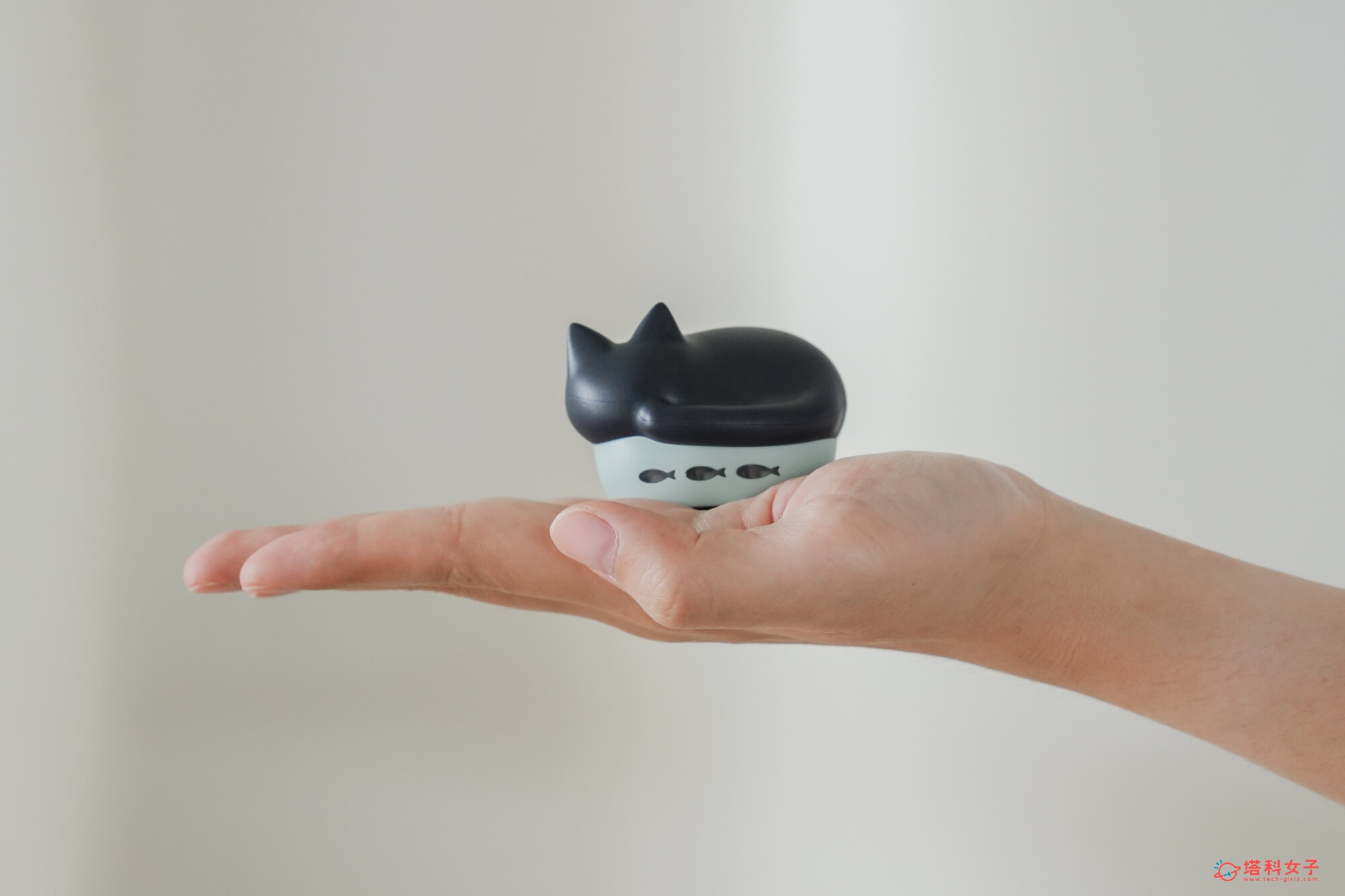 日本 radius NEKO 貓咪藍牙耳機 尺寸輕巧