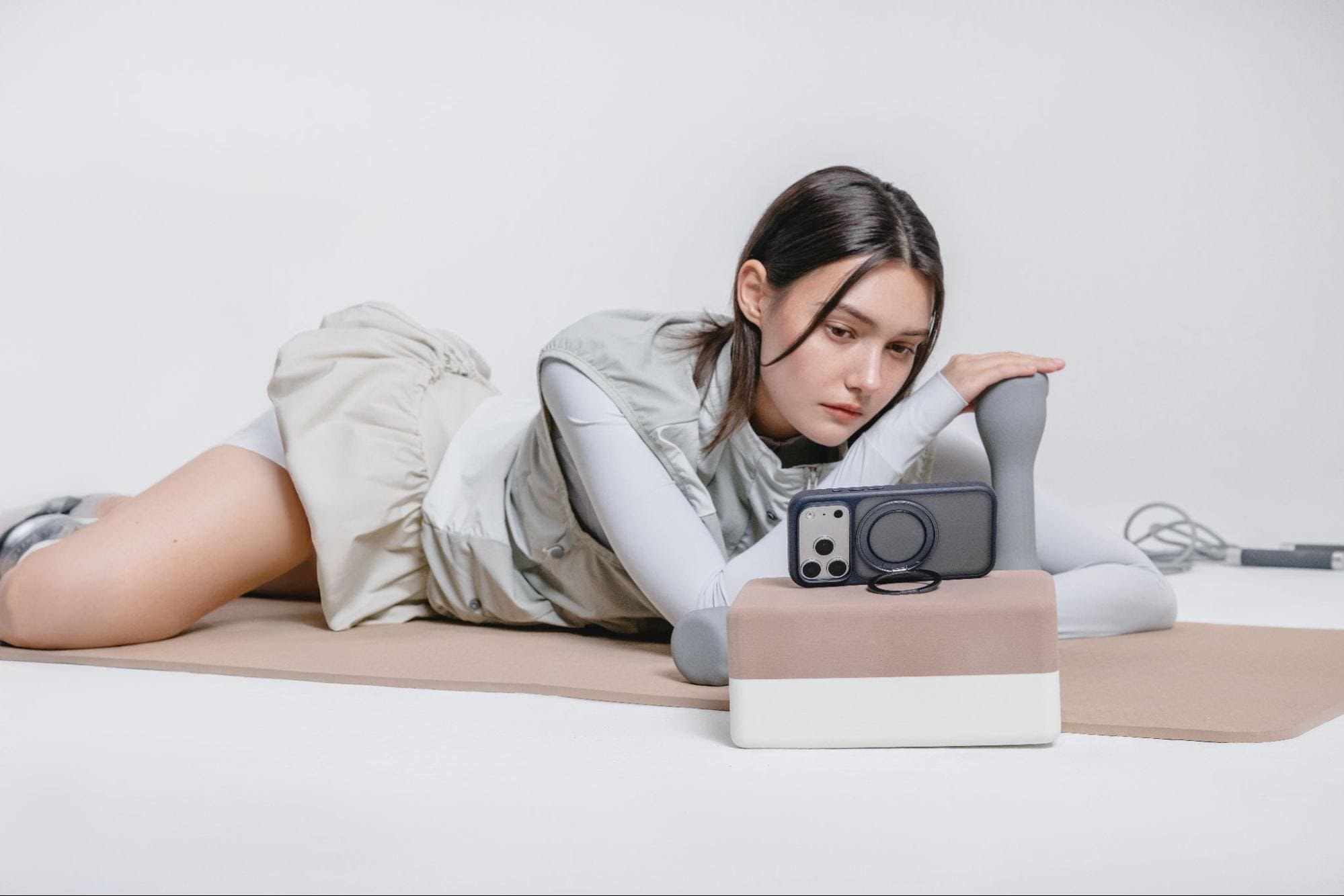 MAGEASY iPhone 17 手機配件全新登場，機能再進化；簡約設計展露堅韌不凡的細節體驗 - iPhone 17, iPhone Air, MAGEASY, Odyssey 超軍規防摔系列, 手機配件 - 塔科女子