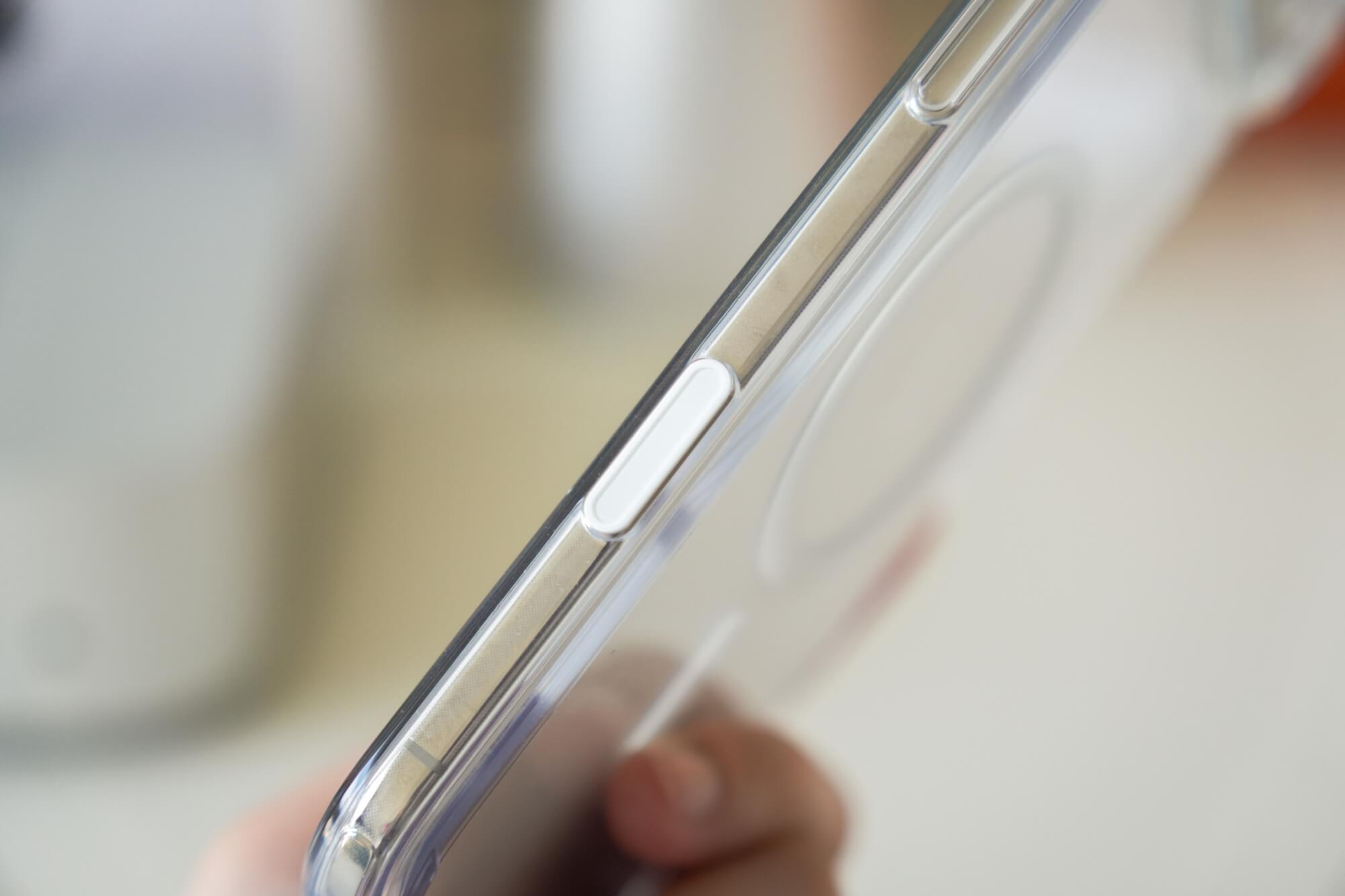 iPhone 17 系列 imos 手機殼：獨家相機控制按鈕