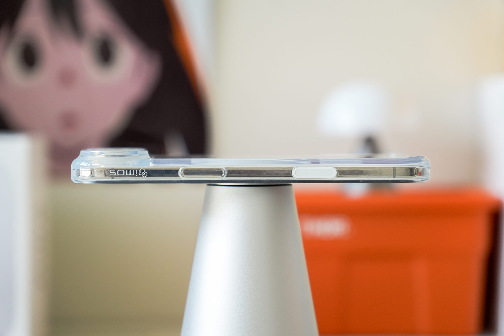 iPhone 17 系列 imos 磁吸軍規防震手機殼：全機側面完整包覆