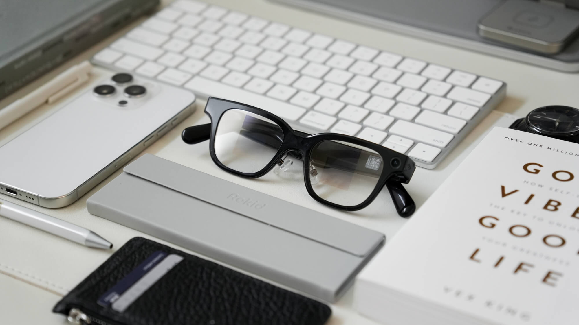 Rokid Glasses AI 智慧眼鏡配對：光波導技術