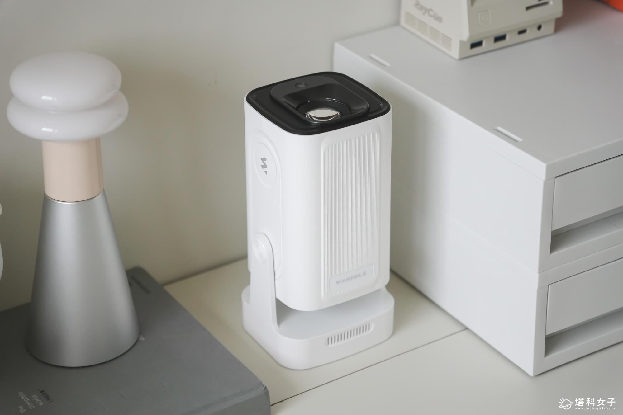 OVO Warpple LA5 投影機開箱：體積輕巧