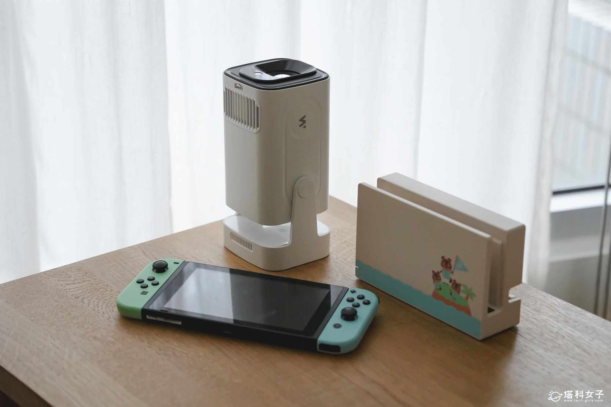 OVO Warpple LA5 投影機開箱：HDMI 連接遊戲機