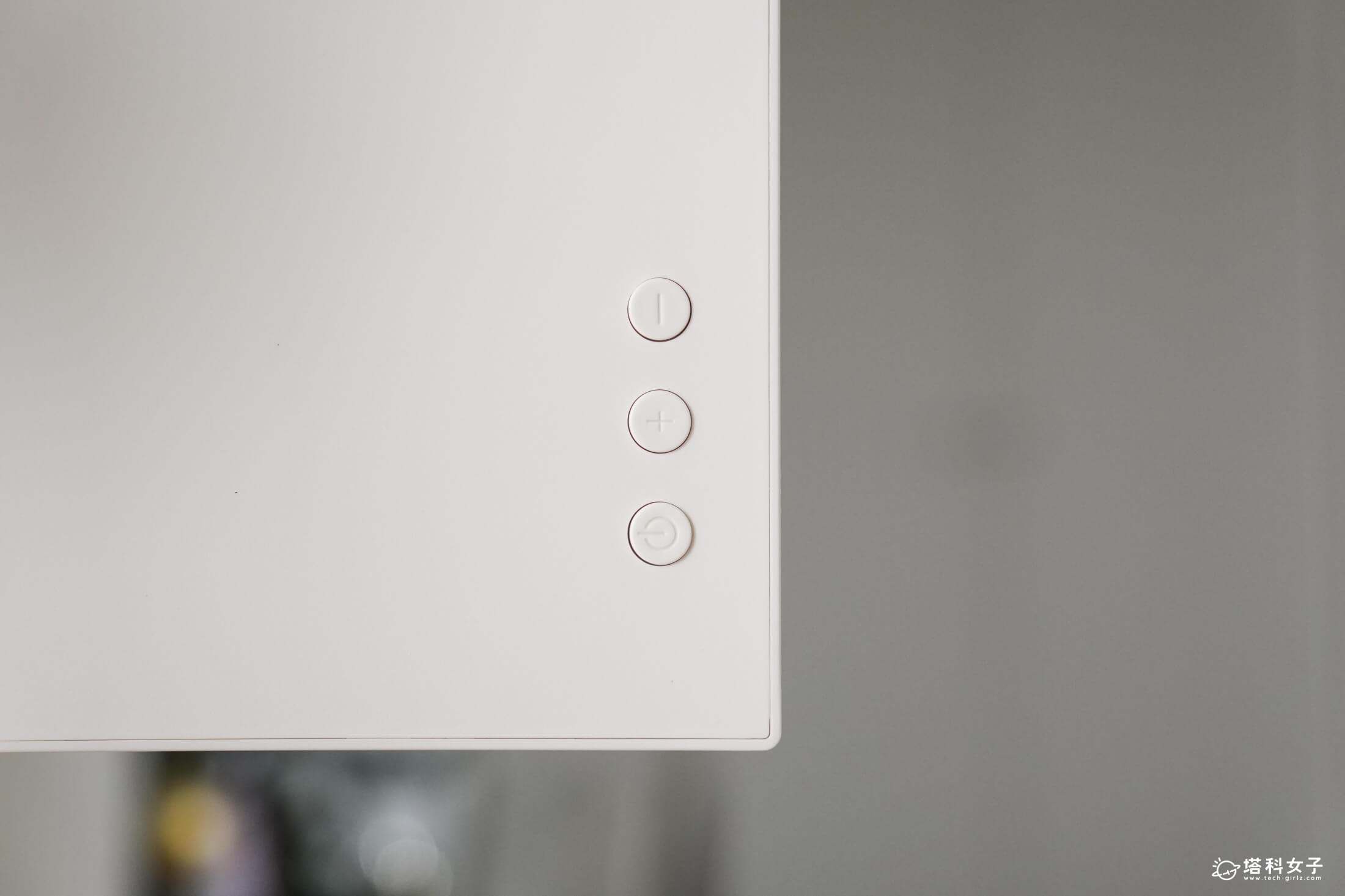 開箱 Warpple 閨蜜機 Pro JJ5：實體按鈕