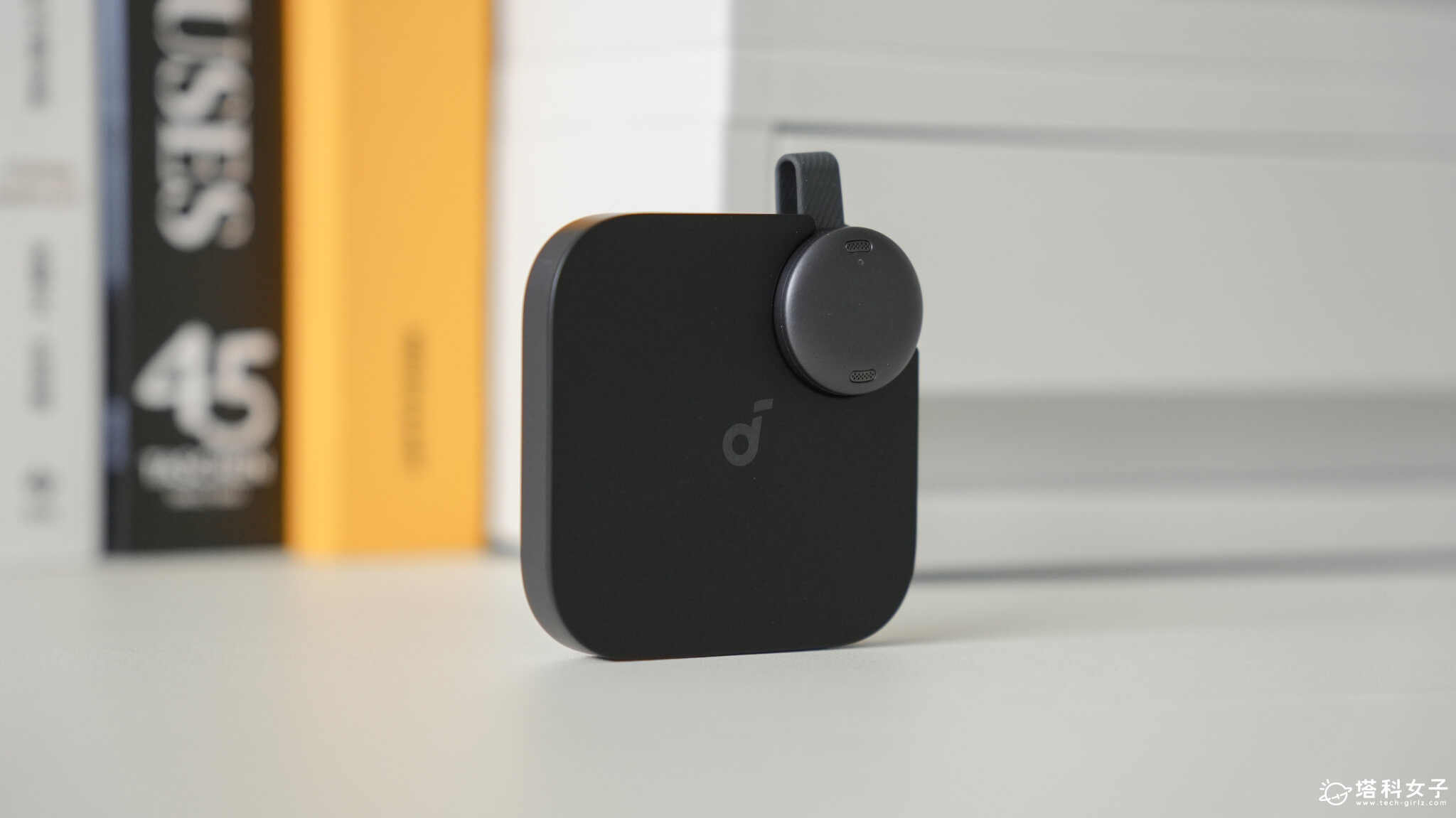 soundcore Work AI 智慧錄音器開箱:充電盒+錄音器主機