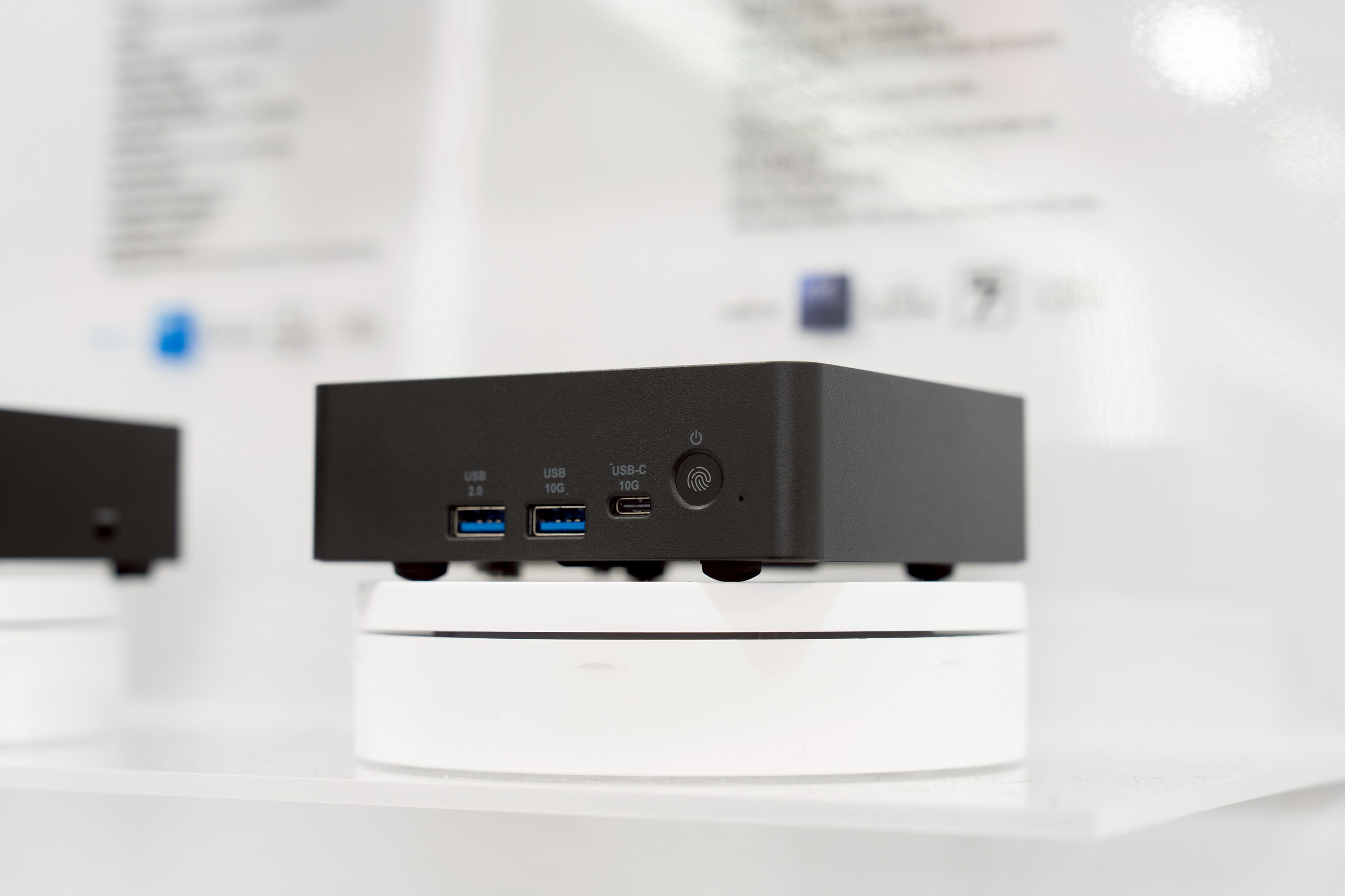 MSI 於 CES 2026 發表 Cubi NUC AI+ 3MG：為 AI 驅動未來打造的超迷你 Copilot+ PC，搭載最新 Intel® Core™ Ultra 系列 3 處理器 - Copilot+ PC, Cubi NUC AI+ 3MG, Intel® Core™ Ultra 系列 3 處理器, MSI (微星科技) - 塔科女子