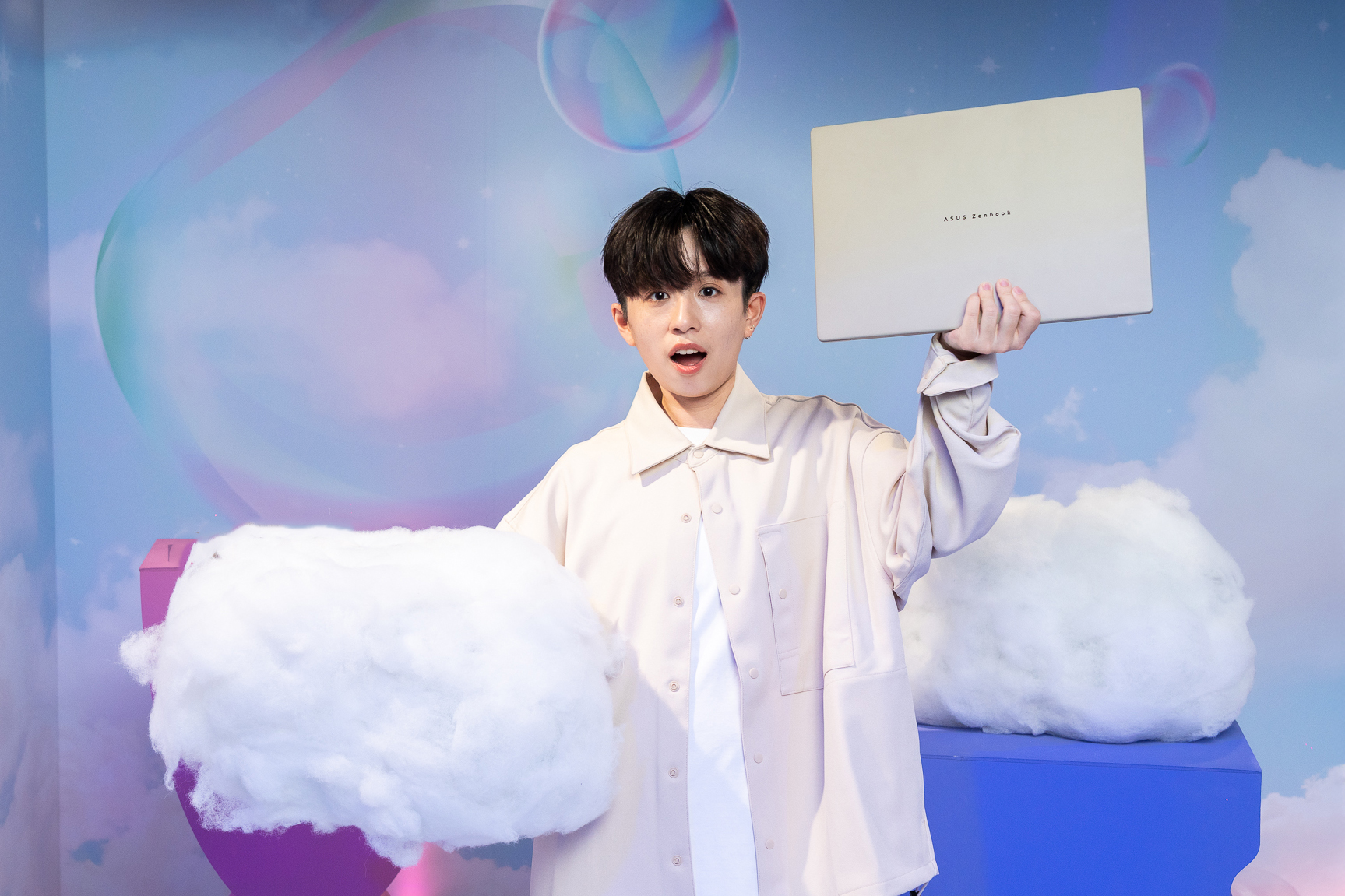 華碩Zenbook A16筆電耀眼登場！ 以輕盈姿態釋放雙倍 AI 效能 三強聯手打造 AI PC 新局 - ASUS, ASUS Zenbook A16, 雙倍AI效能 - 塔科女子