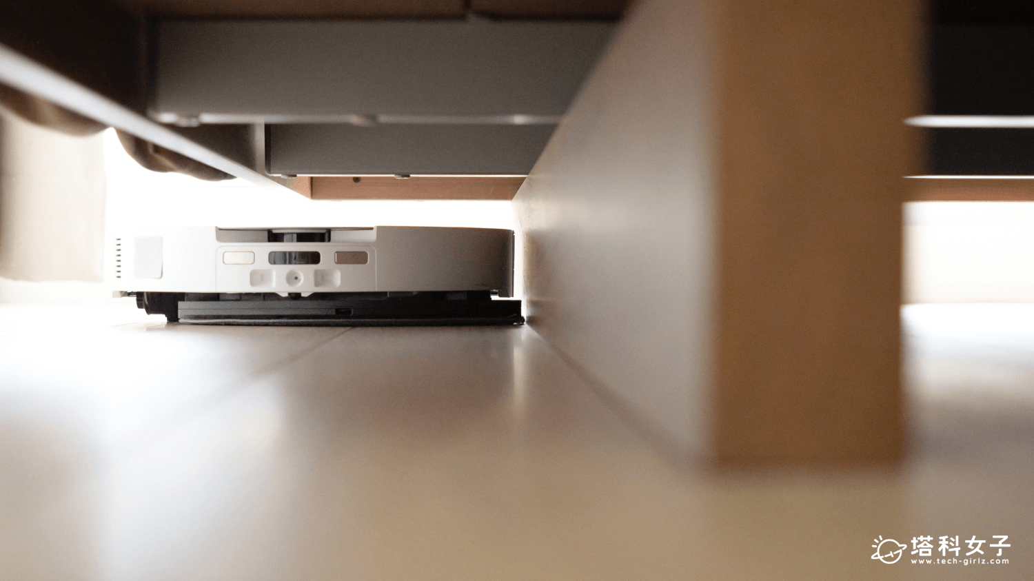 Saros 20 Sonic 聲波騎士開箱：最低可深入 7.95cm 低矮空間