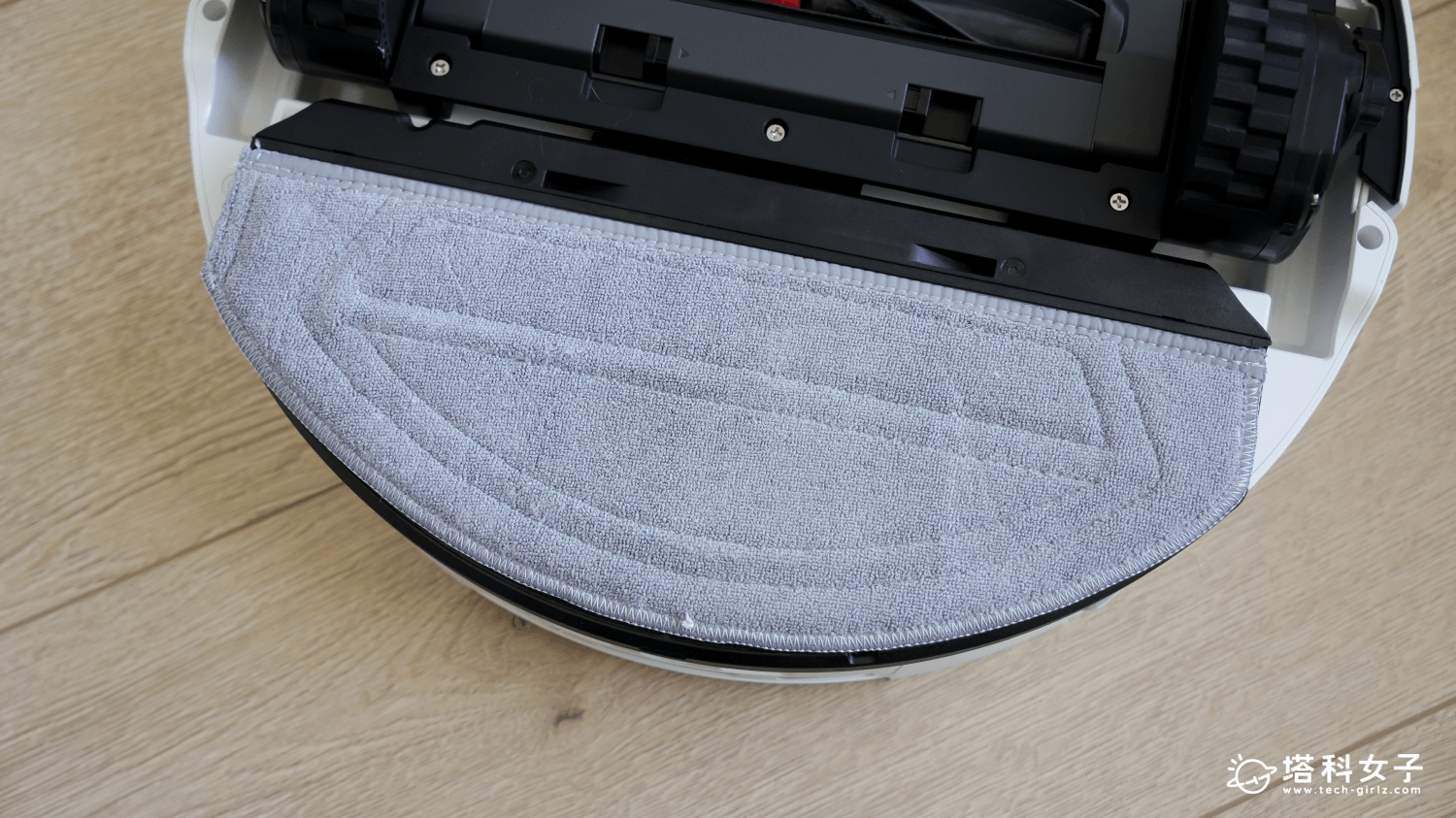 Saros 20 Sonic 聲波騎士開箱：鎖水拖布