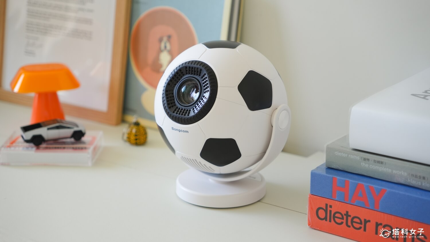 Bongcom BS5 足球君投影機開箱：適合收藏