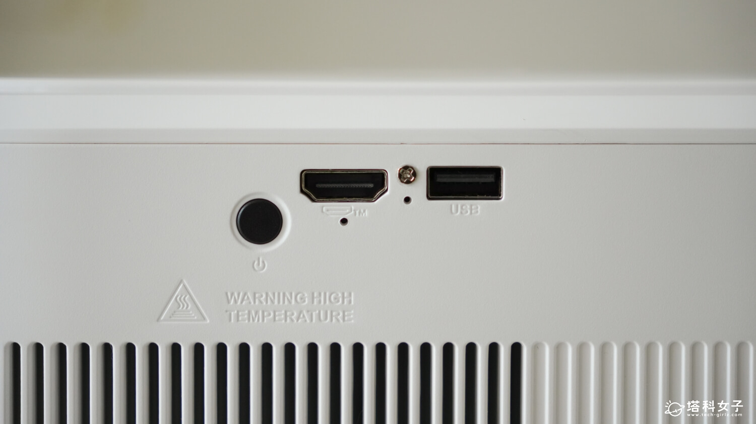 OVO Warpple LA10 Pro 投影機:連接埠
