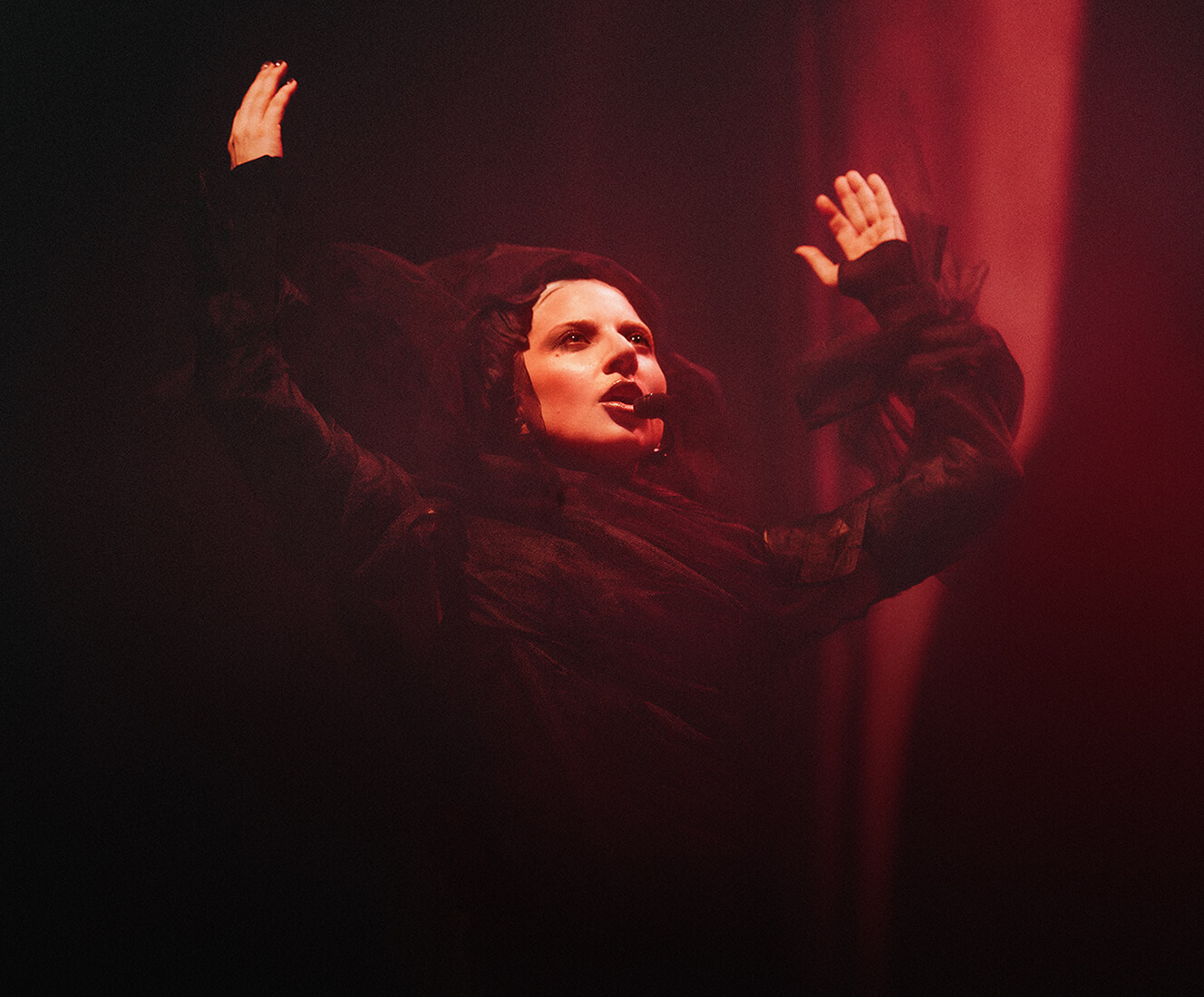 Apple Music Live 直播 Lady Gaga《MAYHEM Requiem》