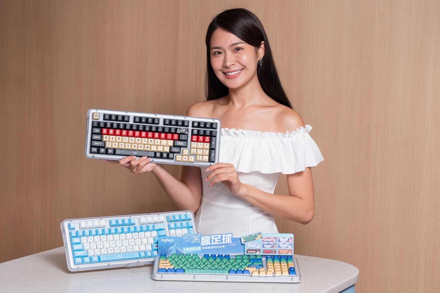 呼應全球足球熱潮 Logitech 推出 K98M 限定鍵帽系列,以九款國家主題配色設計