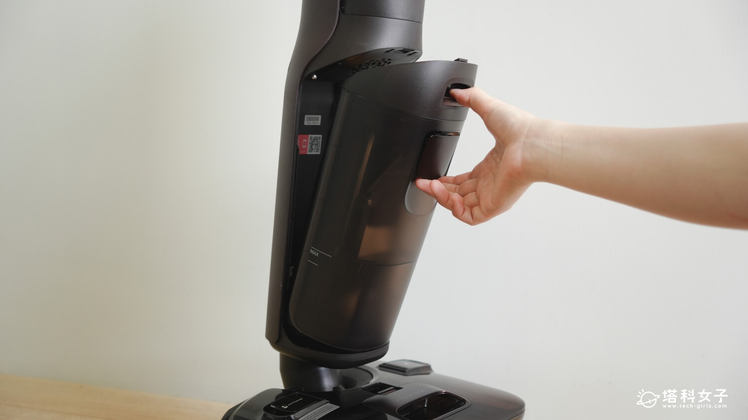 Roborock F25 Ultra Steam Gen 2 :污水箱乾濕分離