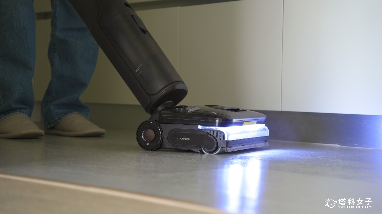 Roborock F25 Ultra Steam Gen 2 :WaveFlow™ 90°C 高溫活水洗地