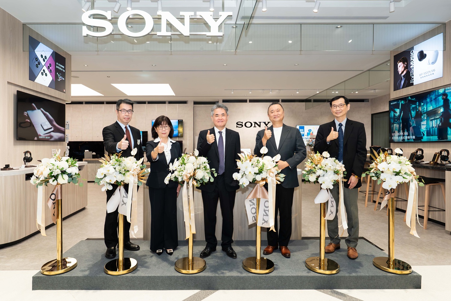 全新 Sony Store 台北大巨蛋直營店正式進駐遠東 Garden City,並於今(9 月 22 日)日盛大開幕。