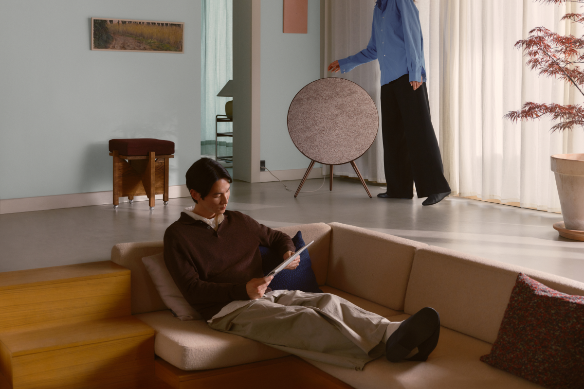 Bang & Olufsen 與 Kvadrat 融合材質、色彩與聲音,打造兼具紡織美學與「Beautiful Sound」的居家聆聽體驗